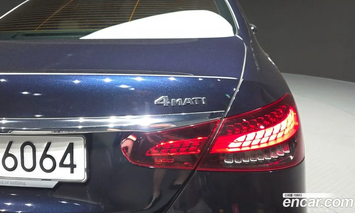 Mercedes-Benz E-Class 2022 2.0 автомат (гидро), фото 9 Mercedes-Benz E-Class 2022 2.0 автомат (гидро), фото 9