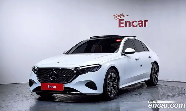 Mercedes-Benz E-Class 2024 2.0 автомат (гидро), миниатюра 1