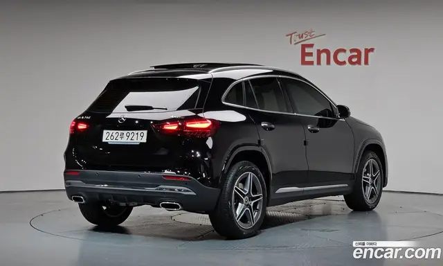 Mercedes-Benz GLA-Class 2025 2.0 автомат (гидро), миниатюра 1 Mercedes-Benz GLA-Class 2025 2.0 автомат (гидро), миниатюра 1