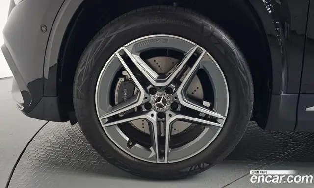 Mercedes-Benz GLA-Class 2025 2.0 автомат (гидро), миниатюра 4 Mercedes-Benz GLA-Class 2025 2.0 автомат (гидро), миниатюра 4