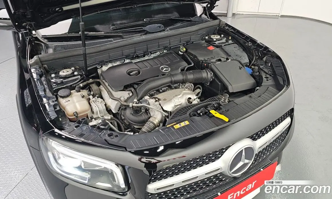 Mercedes-Benz GLB-Class 2021 2.0 автомат (гидро), фото 6 Mercedes-Benz GLB-Class 2021 2.0 автомат (гидро), фото 6