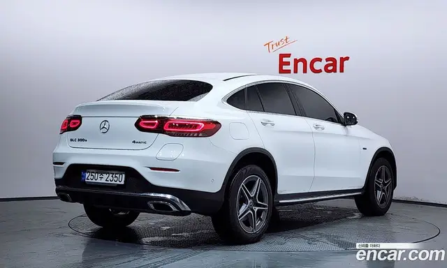 Mercedes-Benz GLC-Class 2021 2.0 автомат (гидро), миниатюра 2