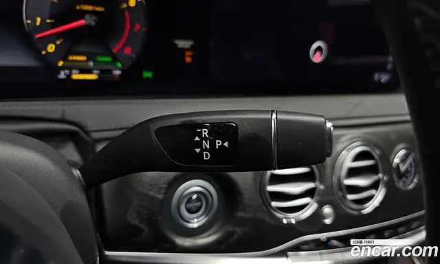 Mercedes-Benz S-Class 2018 4.7 автомат (гидро), миниатюра 12