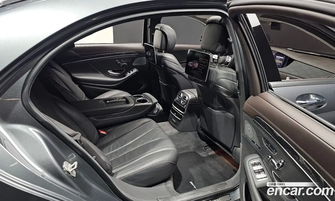 Mercedes-Benz S-Class 2018 4.7 автомат (гидро), фото 18 Mercedes-Benz S-Class 2018 4.7 автомат (гидро), фото 18