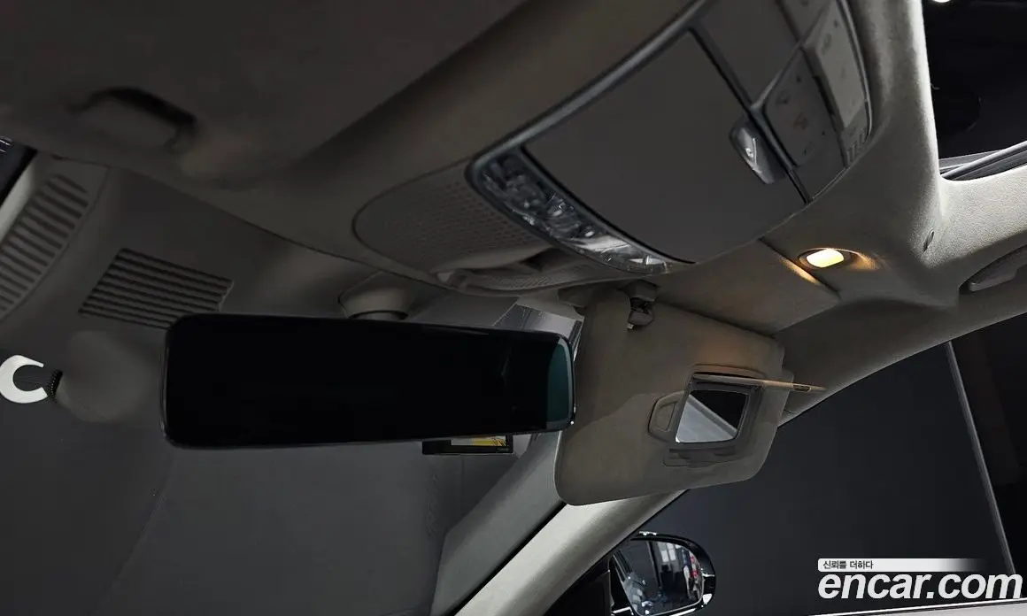 Mercedes-Benz S-Class 2018 4.7 автомат (гидро), фото 28 Mercedes-Benz S-Class 2018 4.7 автомат (гидро), фото 28