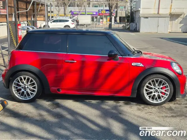 Mini Cooper 2013 1.6 автомат (гидро), миниатюра 9
