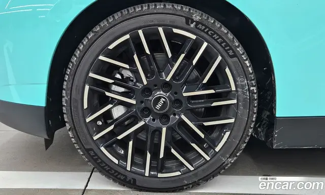 Mini Cooper 2024 0.1 автомат (гидро), миниатюра 5 Mini Cooper 2024 0.1 автомат (гидро), миниатюра 5