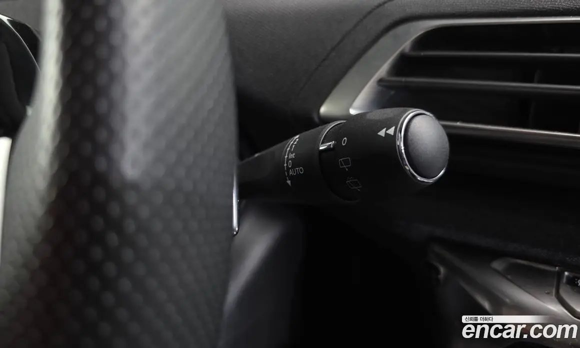 Peugeot 3008 2019 1.5 автомат (гидро), фото 17 Peugeot 3008 2019 1.5 автомат (гидро), фото 17