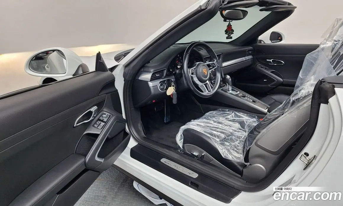 Porsche 911 2016 3.0 автомат (гидро), фото 10 Porsche 911 2016 3.0 автомат (гидро), фото 10