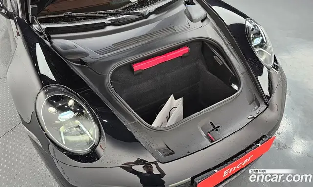 Porsche 911 2024 3.0 автомат (гидро), миниатюра 6