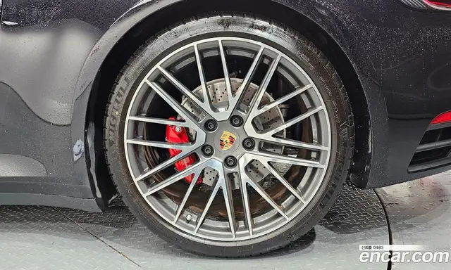 Porsche 911 2024 3.0 автомат (гидро), миниатюра 7