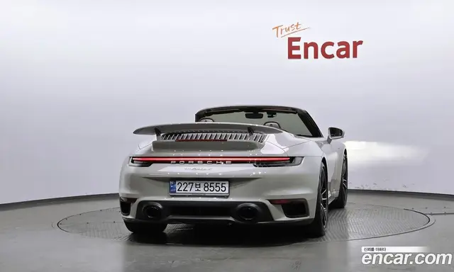 Porsche 911 2024 3.7 автомат (гидро), миниатюра 4 Porsche 911 2024 3.7 автомат (гидро), миниатюра 4