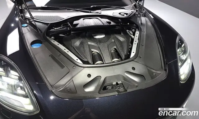 Porsche Panamera 2018 2.9 автомат (гидро), миниатюра 6 Porsche Panamera 2018 2.9 автомат (гидро), миниатюра 6