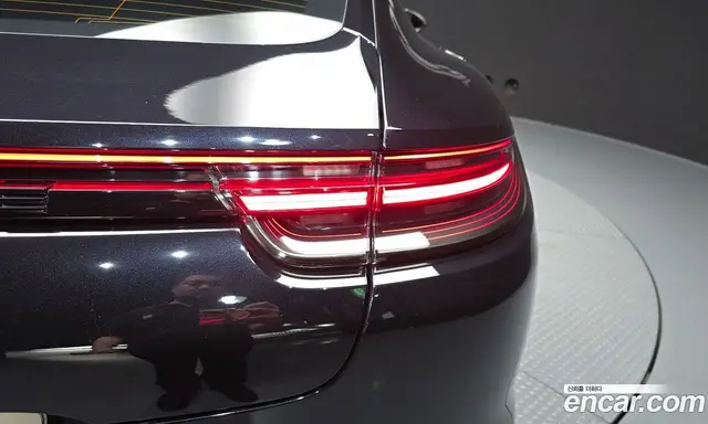 Porsche Panamera 2018 2.9 автомат (гидро), миниатюра 9 Porsche Panamera 2018 2.9 автомат (гидро), миниатюра 9