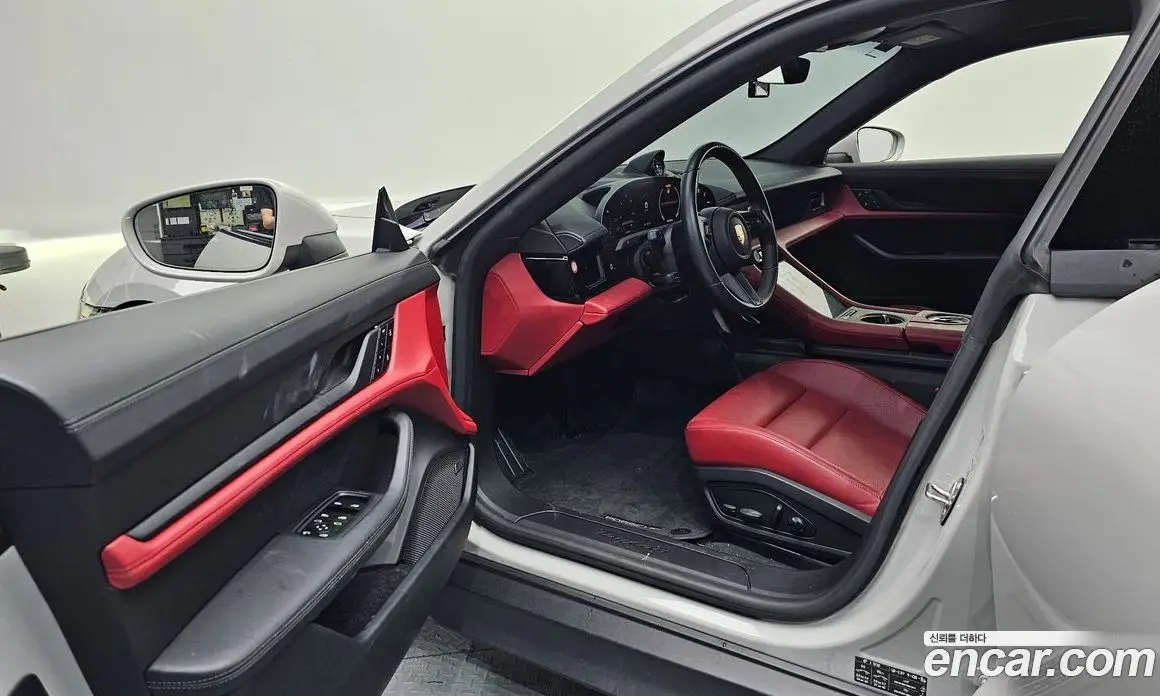 Porsche Taycan 2023 0.1 автомат (гидро), фото 13 Porsche Taycan 2023 0.1 автомат (гидро), фото 13