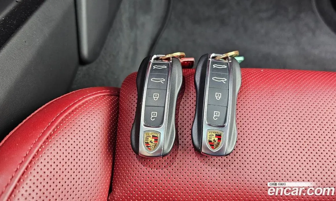 Porsche Taycan 2023 0.1 автомат (гидро), фото 30 Porsche Taycan 2023 0.1 автомат (гидро), фото 30