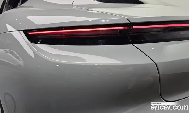 Porsche Taycan 2023 0.1 автомат (гидро), миниатюра 9 Porsche Taycan 2023 0.1 автомат (гидро), миниатюра 9