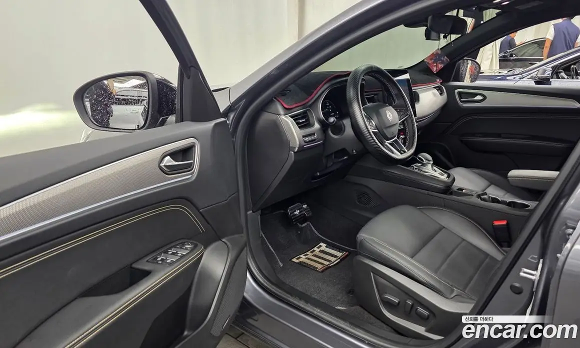 Renault (Samsung) Arkana 2024 1.6 автомат (гидро), фото 10 Renault (Samsung) Arkana 2024 1.6 автомат (гидро), фото 10