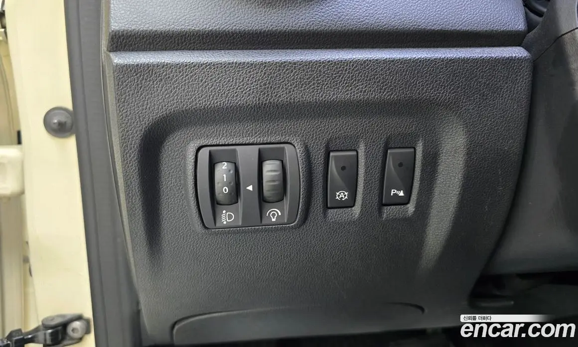 Renault (Samsung) QM3 2016 1.5 автомат (гидро), фото 14 Renault (Samsung) QM3 2016 1.5 автомат (гидро), фото 14