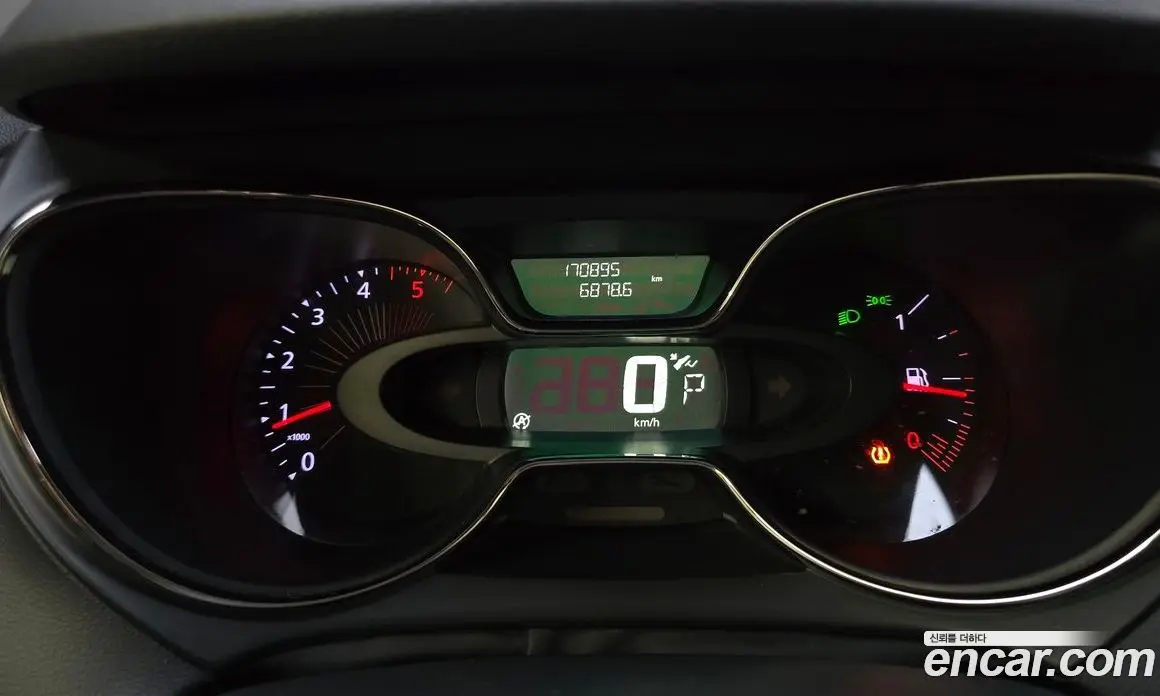 Renault (Samsung) QM3 2016 1.5 автомат (гидро), фото 8 Renault (Samsung) QM3 2016 1.5 автомат (гидро), фото 8