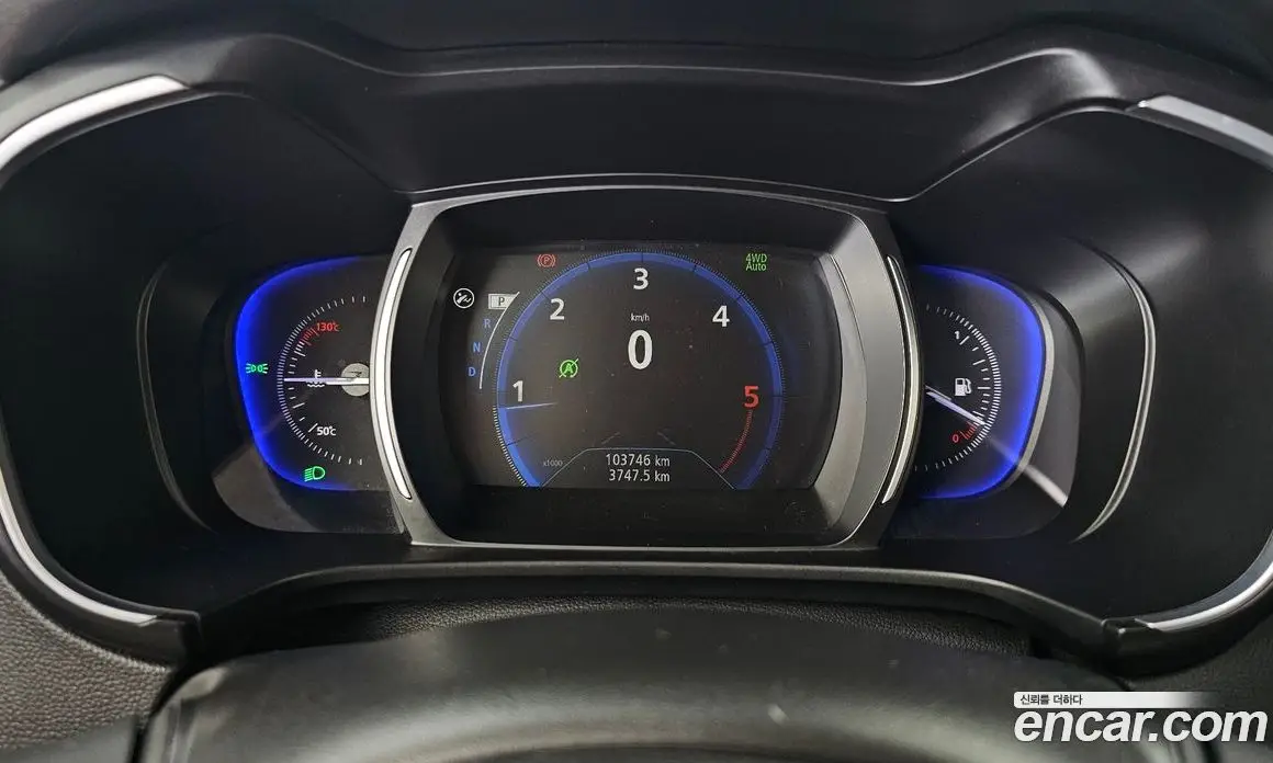 Renault (Samsung) QM6 2016 2.0 автомат (гидро), фото 8 Renault (Samsung) QM6 2016 2.0 автомат (гидро), фото 8