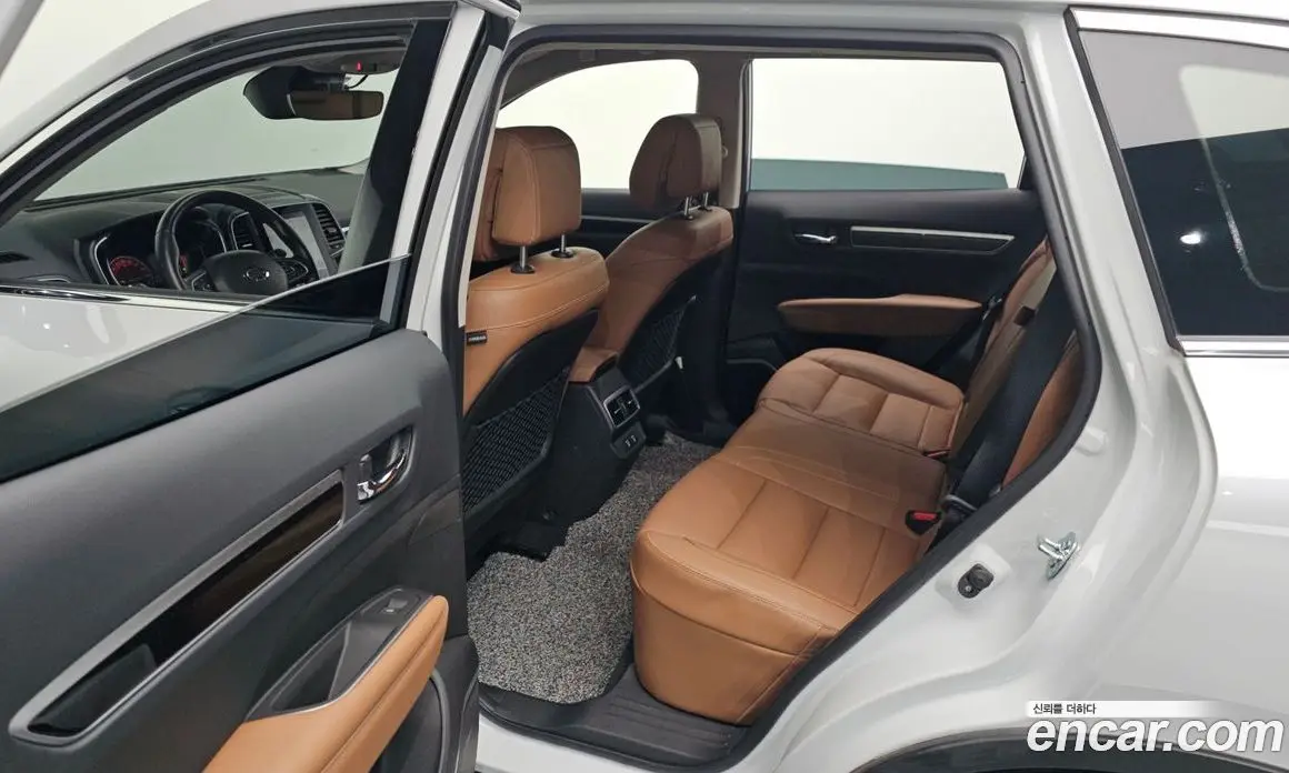 Renault (Samsung) QM6 2024 2.0 автомат (гидро), фото 17