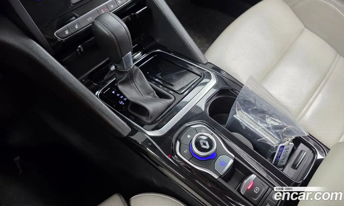 Renault (Samsung) SM6 2016 1.6 автомат (гидро), фото 12 Renault (Samsung) SM6 2016 1.6 автомат (гидро), фото 12