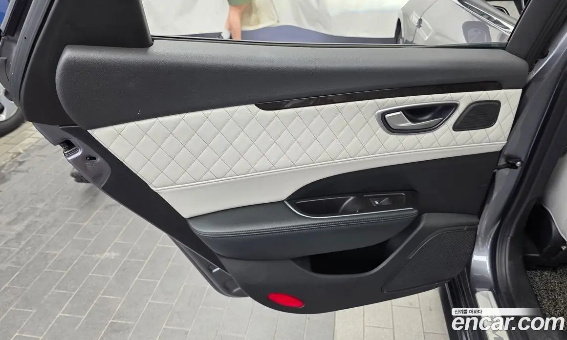 Renault (Samsung) SM6 2016 1.6 автомат (гидро), фото 15 Renault (Samsung) SM6 2016 1.6 автомат (гидро), фото 15