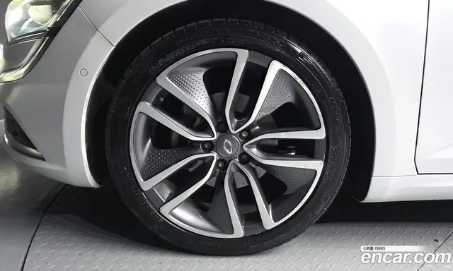 Renault (Samsung) SM6 2016 2.0 автомат (гидро), миниатюра 5 Renault (Samsung) SM6 2016 2.0 автомат (гидро), миниатюра 5