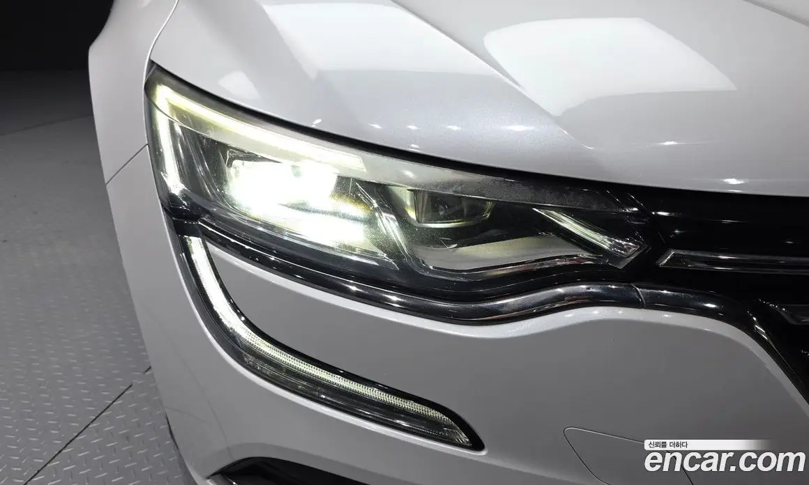 Renault (Samsung) SM6 2016 2.0 автомат (гидро), фото 8 Renault (Samsung) SM6 2016 2.0 автомат (гидро), фото 8