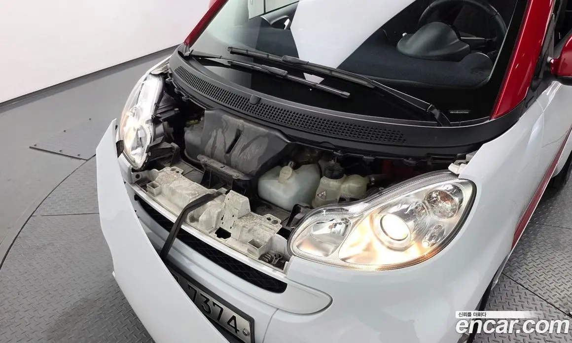 Smart Fortwo 2014 1.0 механика, фото 6 Smart Fortwo 2014 1.0 механика, фото 6
