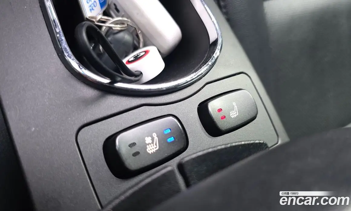SsangYong Korando 2015 2.2 автомат (гидро), фото 17 SsangYong Korando 2015 2.2 автомат (гидро), фото 17