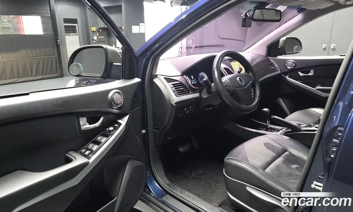 SsangYong Korando 2015 2.2 автомат (гидро), фото 10 SsangYong Korando 2015 2.2 автомат (гидро), фото 10