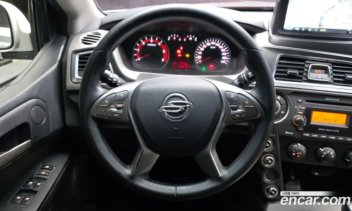 SsangYong Korando 2017 2.2 автомат (гидро), фото 13 SsangYong Korando 2017 2.2 автомат (гидро), фото 13