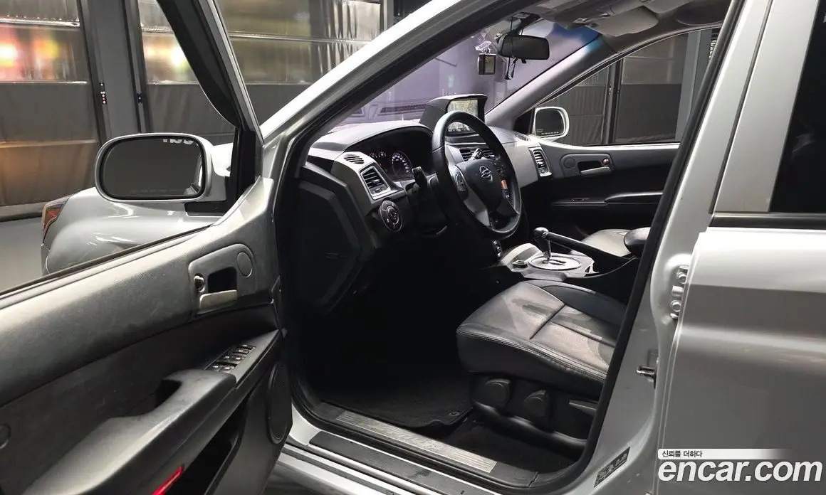 SsangYong Korando 2017 2.2 автомат (гидро), фото 10 SsangYong Korando 2017 2.2 автомат (гидро), фото 10