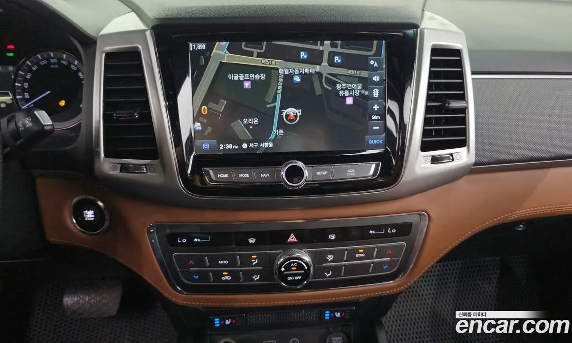 SsangYong Rexton 2018 2.2 автомат (гидро), фото 12 SsangYong Rexton 2018 2.2 автомат (гидро), фото 12