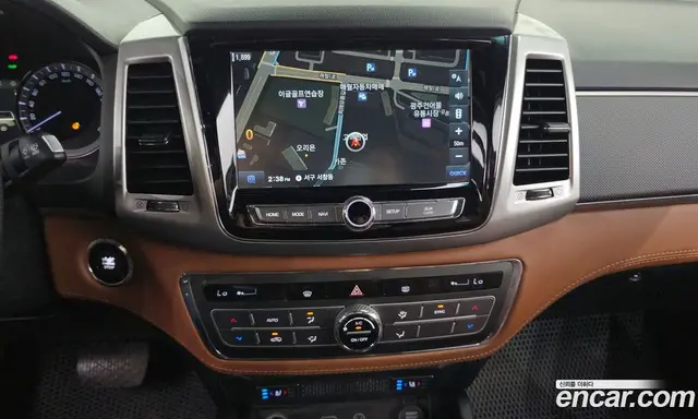 SsangYong Rexton 2018 2.2 автомат (гидро), миниатюра 12