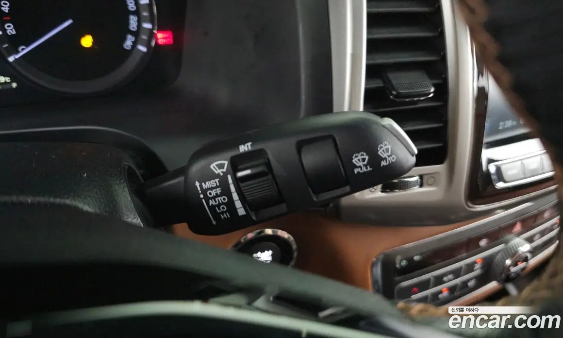 SsangYong Rexton 2018 2.2 автомат (гидро), фото 18 SsangYong Rexton 2018 2.2 автомат (гидро), фото 18