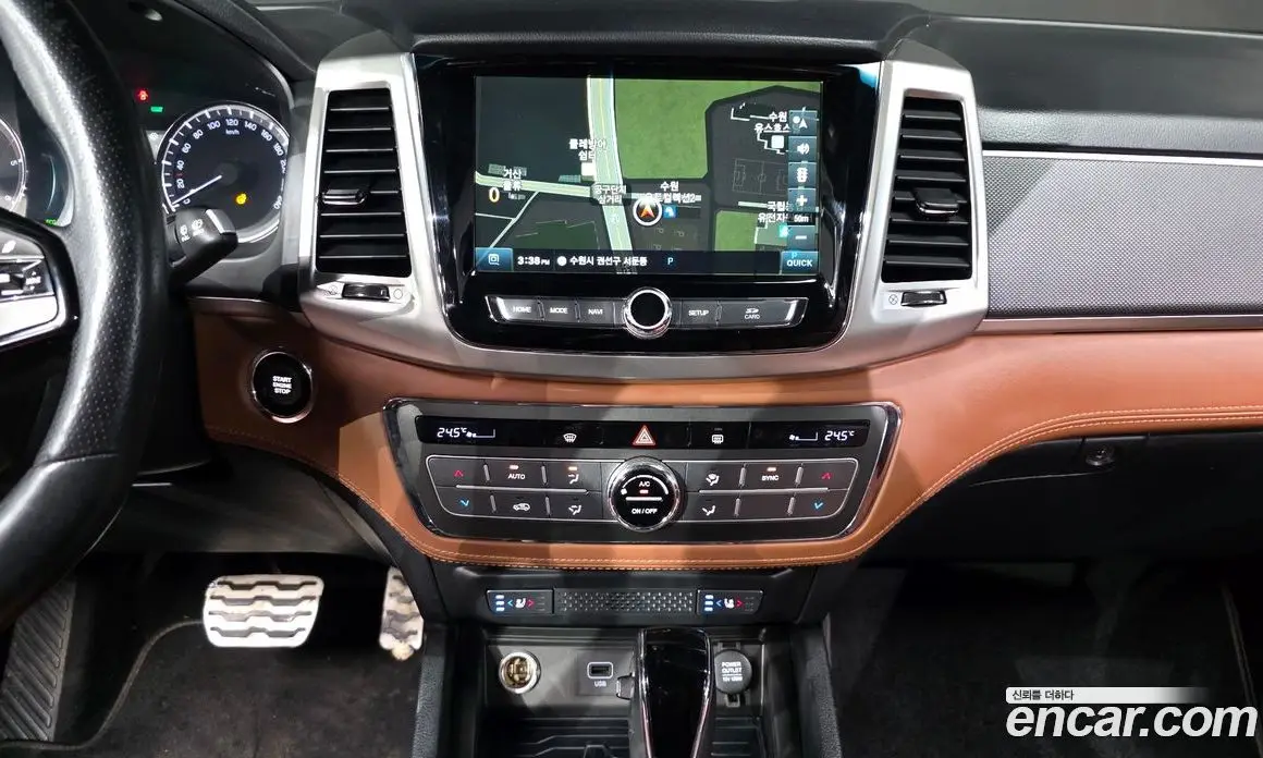 SsangYong Rexton 2018 2.2 автомат (гидро), фото 20 SsangYong Rexton 2018 2.2 автомат (гидро), фото 20