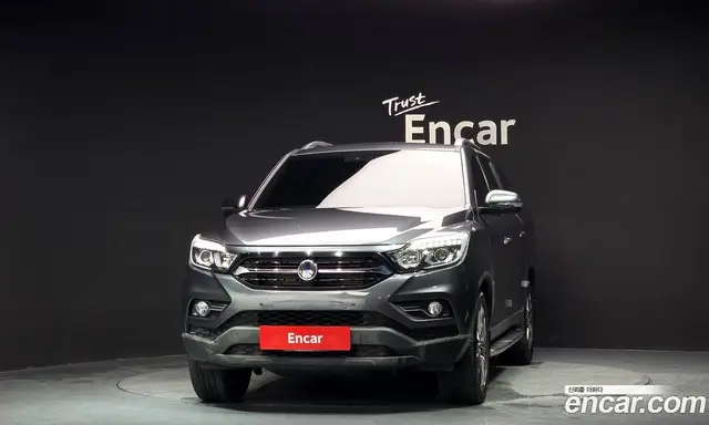 SsangYong Rexton 2018 2.2 автомат (гидро), миниатюра 3 SsangYong Rexton 2018 2.2 автомат (гидро), миниатюра 3