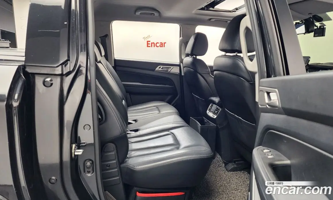 SsangYong Rexton 2018 2.2 автомат (гидро), фото 18 SsangYong Rexton 2018 2.2 автомат (гидро), фото 18
