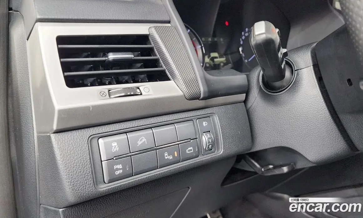 SsangYong Rexton 2018 2.2 автомат (гидро), фото 32 SsangYong Rexton 2018 2.2 автомат (гидро), фото 32