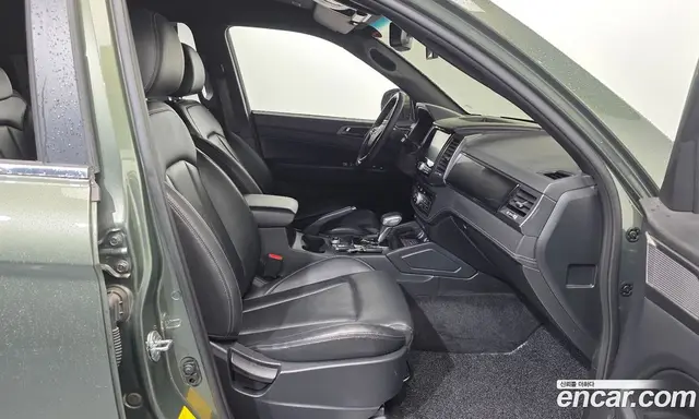 SsangYong Rexton 2022 2.2 автомат (гидро), миниатюра 11 SsangYong Rexton 2022 2.2 автомат (гидро), миниатюра 11