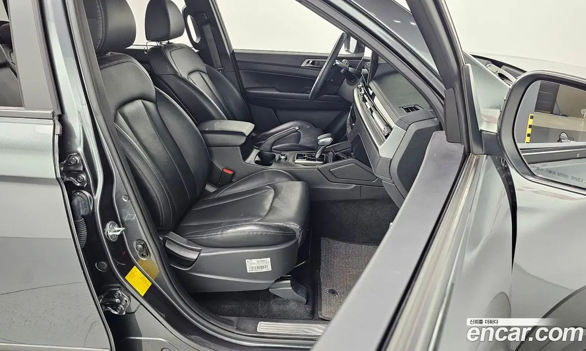 SsangYong Rexton 2023 2.2 автомат (гидро), фото 13
