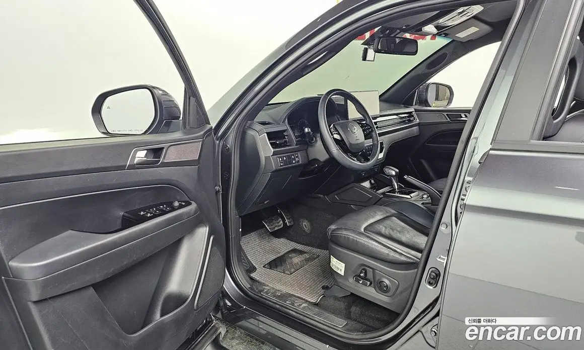 SsangYong Rexton 2023 2.2 автомат (гидро), фото 16