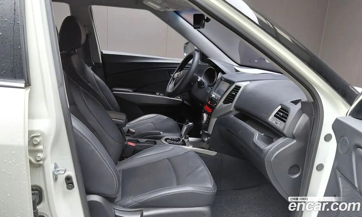 SsangYong TIBOLI 2016 1.6 автомат (гидро), фото 16 SsangYong TIBOLI 2016 1.6 автомат (гидро), фото 16