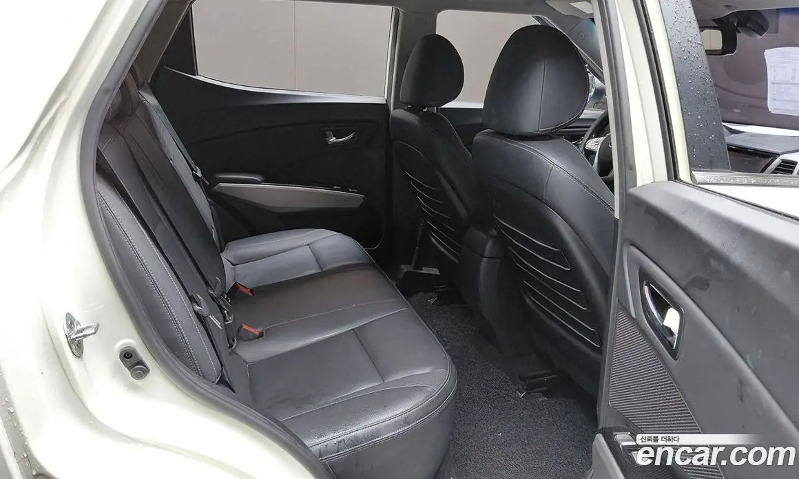 SsangYong TIBOLI 2016 1.6 автомат (гидро), фото 17 SsangYong TIBOLI 2016 1.6 автомат (гидро), фото 17