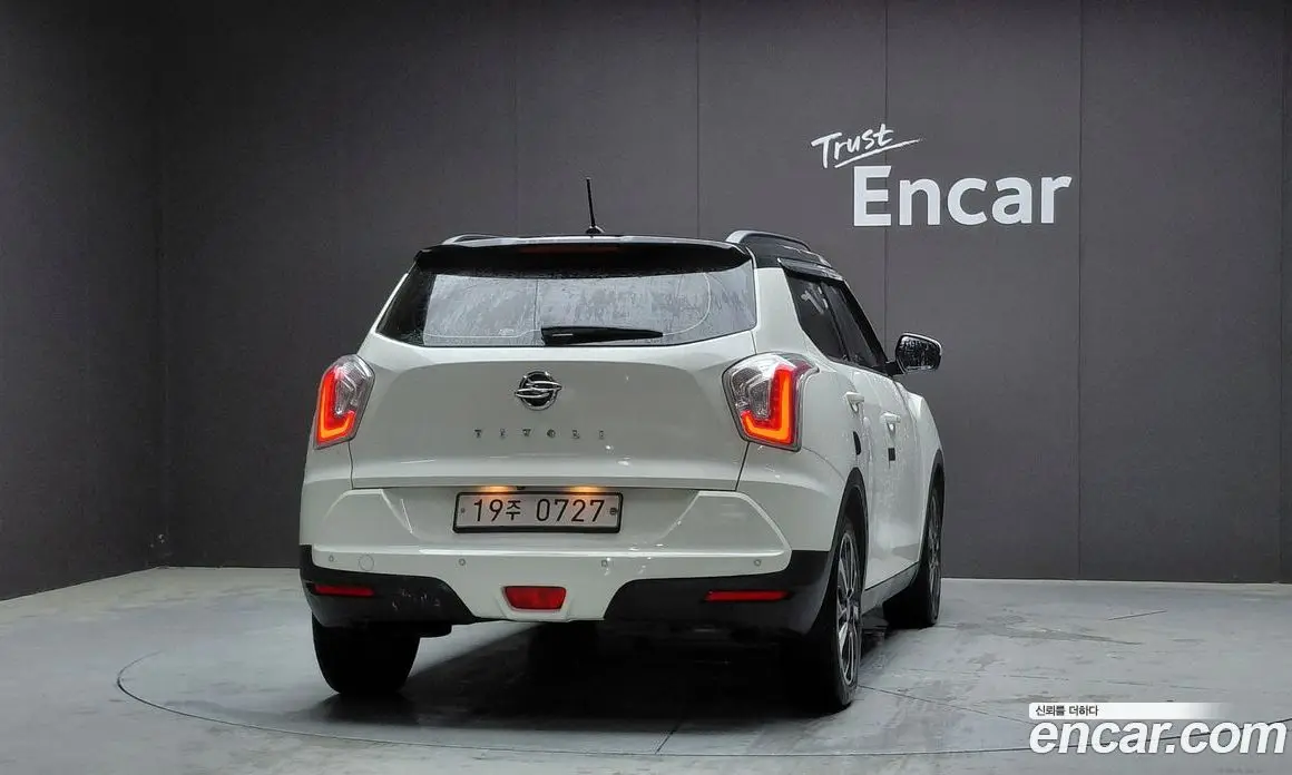 SsangYong TIBOLI 2016 1.6 автомат (гидро), фото 4 SsangYong TIBOLI 2016 1.6 автомат (гидро), фото 4
