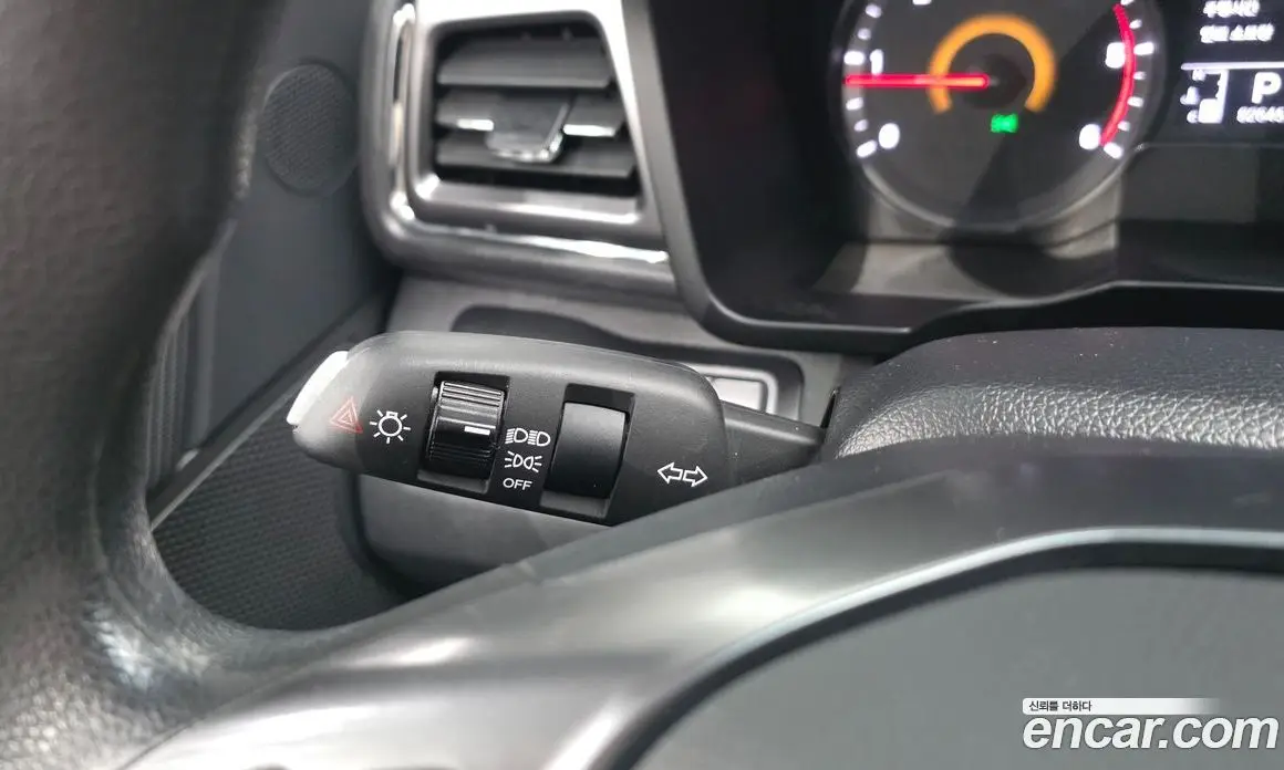 SsangYong TIBOLI 2019 1.6 автомат (гидро), фото 28 SsangYong TIBOLI 2019 1.6 автомат (гидро), фото 28