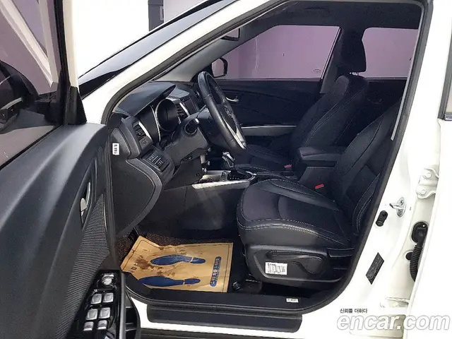 SsangYong TIBOLI 2019 1.6 автомат (гидро), миниатюра 8